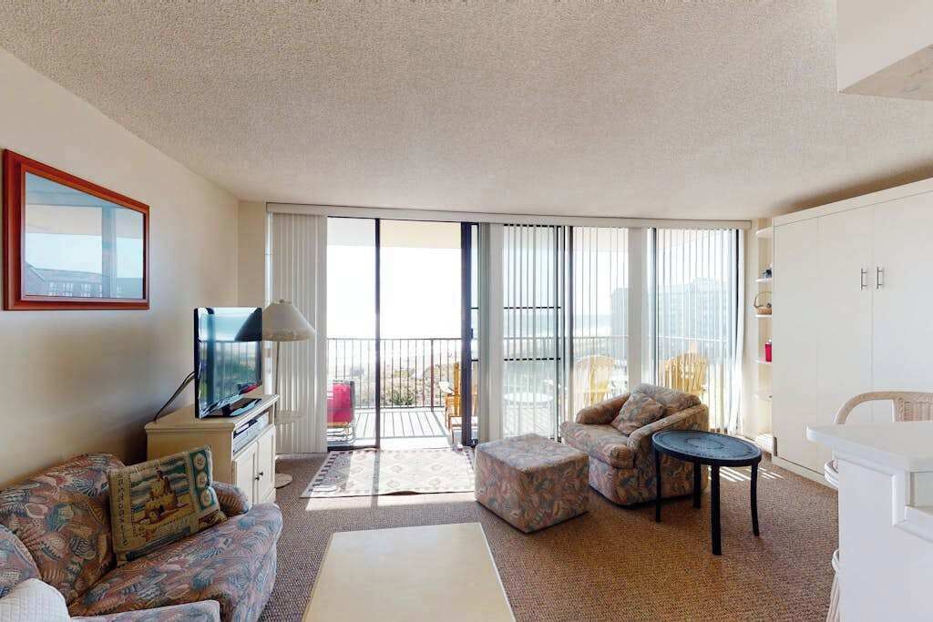 TV, DVD player, offices