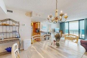 Dining - Sea Colony Ocean 4th floor condo w/ free WiFi, gym, and pool (Bethany Beach)