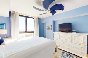 Tabla de planchar con plancha, wifi y ropa de cama 
