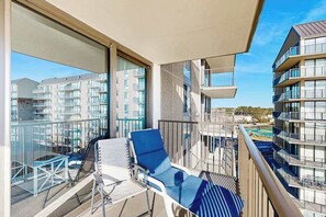 Property grounds - Sea Colony Ocean 6th floor condo w/ basketball court, gym (Bethany Beach)