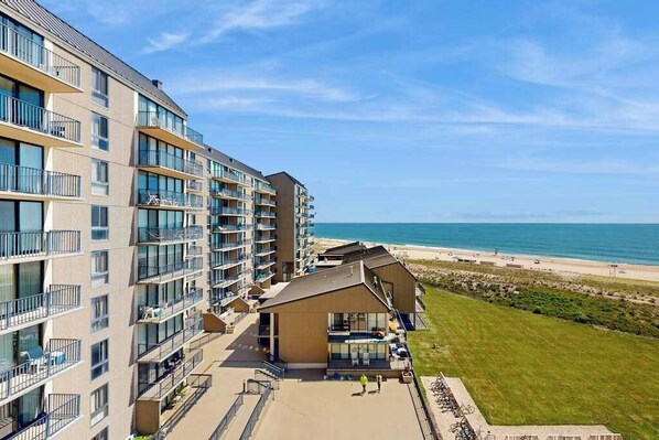 Exterior - Sea Colony oceanfront 6th floor condo w/ elevator, gym, and ocean views (Bethany Beach)