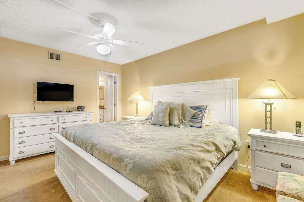 Sea Colony 5th Floor Condo W/ Shared Gym, Tennis Court & Sauna - Ocean View - Delaware
