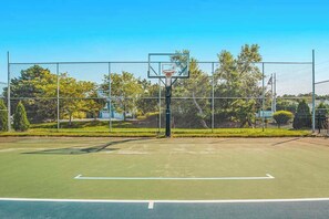 Sportplatz