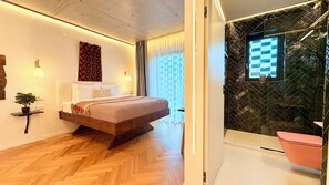 Comfort Studio, 1 Queen Bed, Non Smoking, Private Bathroom | Blackout drapes, iron/ironing board, free WiFi, bed sheets - Modern Studios Steps from Piața Romană (București)