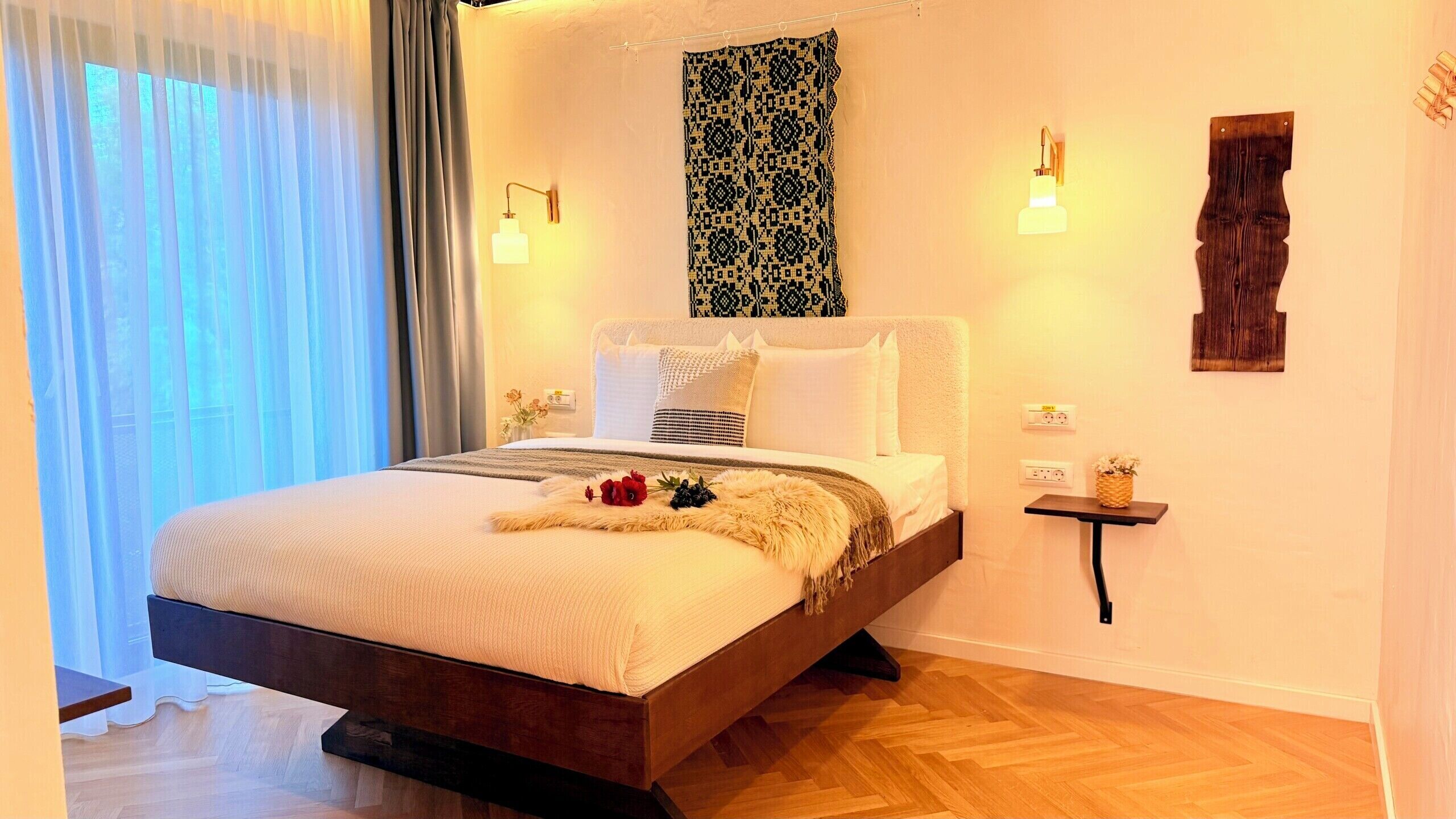 Comfort Studio, 1 Queen Bed, Non Smoking, Private Bathroom | Interior