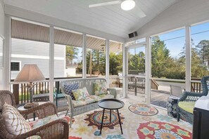 TV, DVD player, offices - Town of Bethany Beach Home Near Fun Activities & Adventures w/Free WiFi & WD (Bethany Beach)