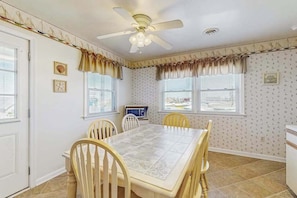 Dining - Fenwick Island Condo on 2nd Floor w/Free WiFi, Washer/Dryer, Central AC, & Cable (Fenwick Island)