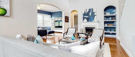 TV, fireplace, offices