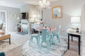 Interior - Mallard Lakes Home w/Water Views, Shared Pool, Free WiFi, & W/D (Selbyville)
