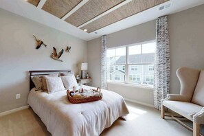 Iron/ironing board, WiFi, bed sheets - Bayside Resort brand-new home with gas fireplace, patio, firepit, WiFi, & W/D (Selbyville)