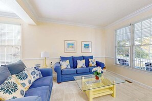 TV, DVD player - Bethany Lakes house w/ private gas grill, balcony, free WiFi, and pool (Bethany Beach)