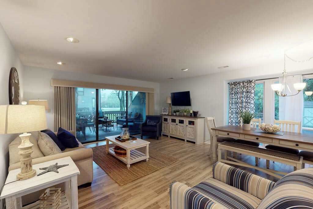 TV, DVD player, offices