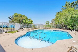 Pool - Villas at Beach Cove Getaway W/ Bay/Ocean Views, Private Balcony & Shared Pool (Bethany Beach)