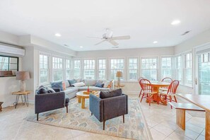 TV, DVD player, offices - Town of Bethany beach house with expansive rooftop deck & several kitchens (Bethany Beach)