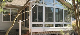 Bethany Bay home with pool and sports courts + on-site golf