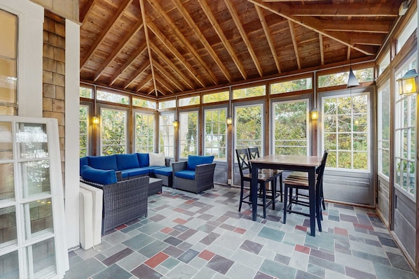 Interior - Dog-friendly historic home with yard, games, grill, children's items, W/D, & AC (Barnstable)
