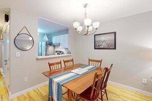 Dining - Ocean Edge Resort ground-floor condo with access to pools, hot tub, & tennis (Brewster)