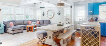 Dog-friendly home with beautiful deck & AC - close to 3 towns & great beaches