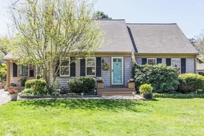 Exterior - Beautiful Harwich home with large yard near Red River Beach & Main Street fun (Harwich)