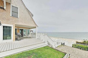 Terrace/patio - Waterfront home on Sagamore Beach with private pool & panoramic bay views (Bourne)