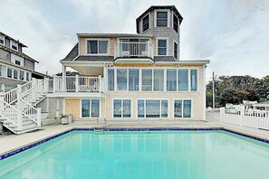 Pool - Waterfront home on Sagamore Beach with private pool & panoramic bay views (Bourne)