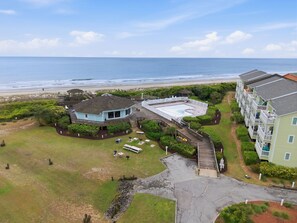 Exterior - Short Way to the Beach - Free $100 Grocery Gift Card (Emerald Isle)