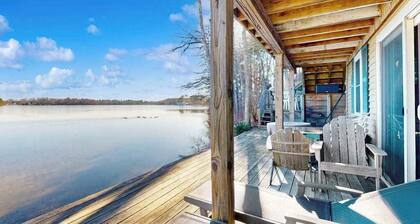 Stunning lakefront home with kayaks, games, & amazing deck views - dog-friendly