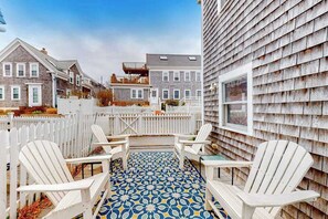 Terrace/patio - Freestanding cottage with decks, steps from Commercial Street & the beach (Provincetown)