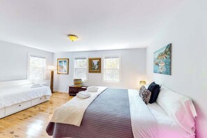 Desk, iron/ironing board, travel cot, WiFi - Spacious Dennis Home with Large Deck & Backyard - Walk to Corporation Beach (Dennis)