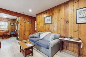 TV, DVD player, offices
