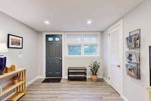 Interior - Cozy home close to the beach with patio, Washer/Dryer, & Partial AC (Barnstable)