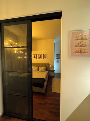 Room - Vrbo Property (Milano)