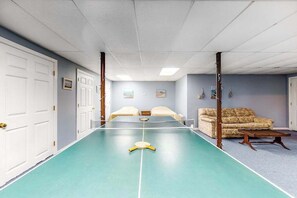 Games room - Split-Level, Family-Friendly Home w/ a Rear Deck, Gas Grill, Free WiFi, & W/D (Edgartown)