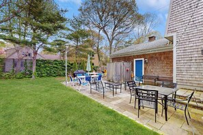 Outdoor dining - Expansive Getaway w/ Fenced Yard, Outdoor Shower & Private Neighborhood Beach (Hyannis)