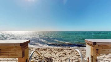 Na praia