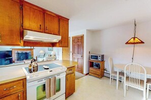 Fridge, microwave, oven, stovetop - Single-story home with fenced yard, deck & great location near town/beaches (Centerville)