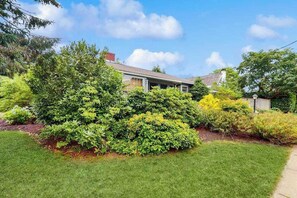 Exterior - Welcoming island cottage with patio & enclosed yard - close to town & beaches (Edgartown)