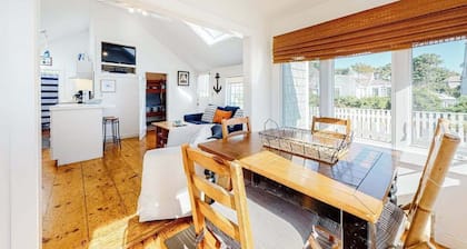 Cape Cod cottage with patio - near golf, 100 yards to private Mashpee Beach