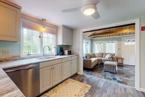 Interior - Family home with association beach access and elevated deck (Harwich Port)