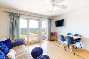 TV, offices - Bayfront, 2-Level Condo w/ Beach Access, 3 Decks, WiFi & Bay Views at Sunset (North Truro)