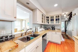 Fridge, microwave, oven, stovetop - Elegant Dream Home w/ Luxurious Living Spaces, Full Kitchen, & Wraparound Porch (Oak Bluffs)