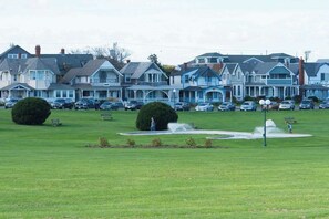 Exterior - Tranquil Home with Private Deck - Walk to Beaches and Downtown Oak Bluffs (Oak Bluffs)
