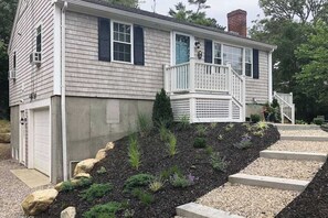 Exterior - Peaceful perch near area's beaches with firepit, grill, streaming - dog-friendly (Harwich)