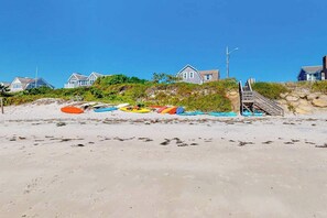 Nær stranden