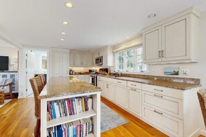 Fridge, microwave, oven, stovetop - Inviting duplex with central AC, grill, firepit, & walk to beach (Falmouth)