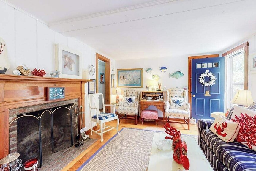 Secluded Ranch Home With A Full Outdoor Shower & Private Community Beach - Wellfleet, MA