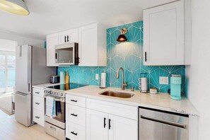 Fridge, microwave, oven, stovetop - Lakefront home with beautiful views, water access, paddleboards & firepit (Bourne)