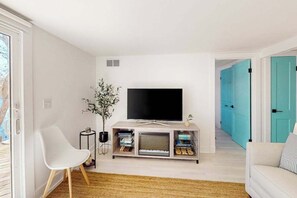 TV, DVD player, offices