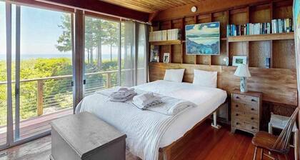Iconic Mid-Century Home with Gorgeous Ocean Views, Private Pool & Decks