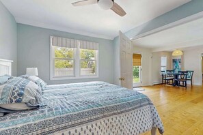 Desk, iron/ironing board, WiFi, bed sheets - Home near beach & tennis/basketball court with firepit, grill, & patio (Chatham)